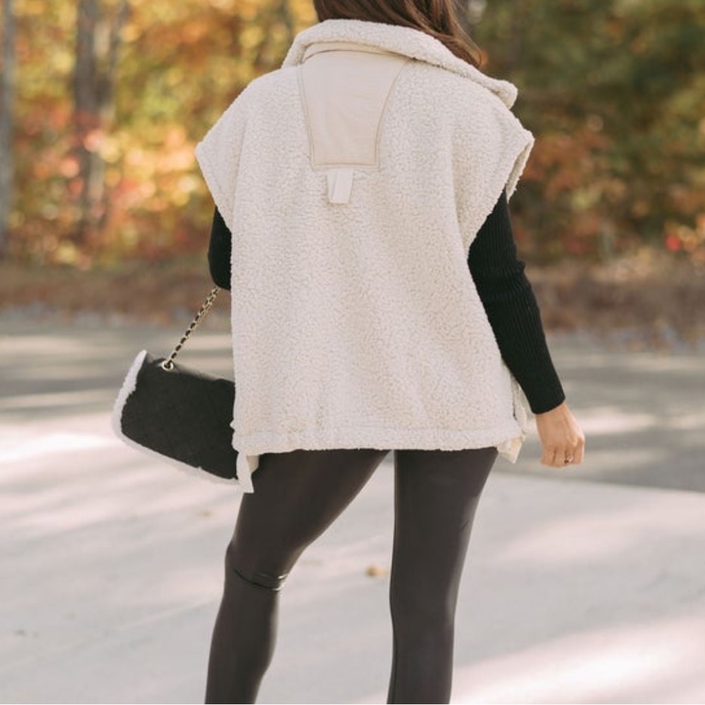 Oversized Sherpa Vest